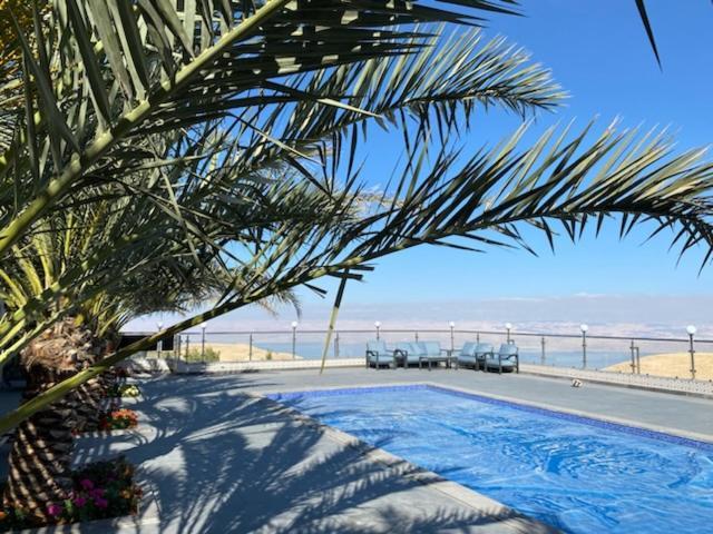 מאדאבה Golden Rays Chalet מראה חיצוני תמונה